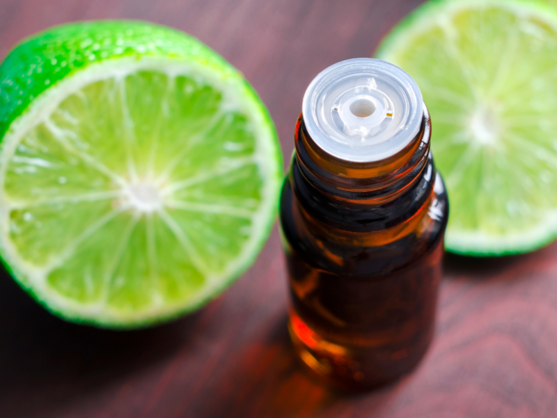Huile essentielle au citron vert et ses avantages