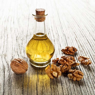 Quel est l'avantage pour la santé que l'huile de noix a-t-elle?